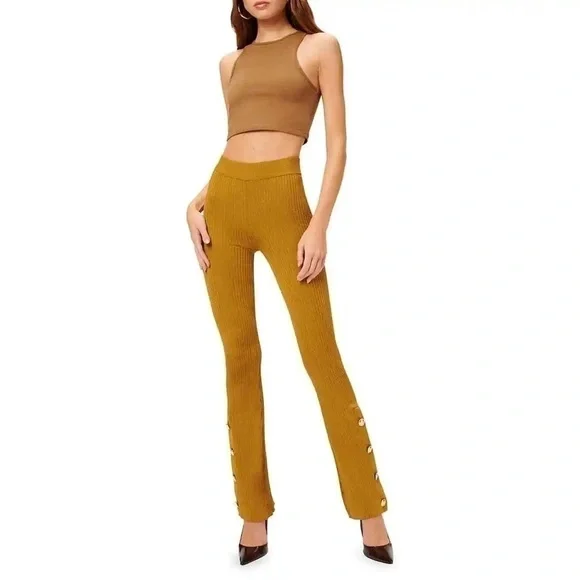 NWT Good American Plaited Rib Boss Flare Goldenrod pants - Picture 1 of 10